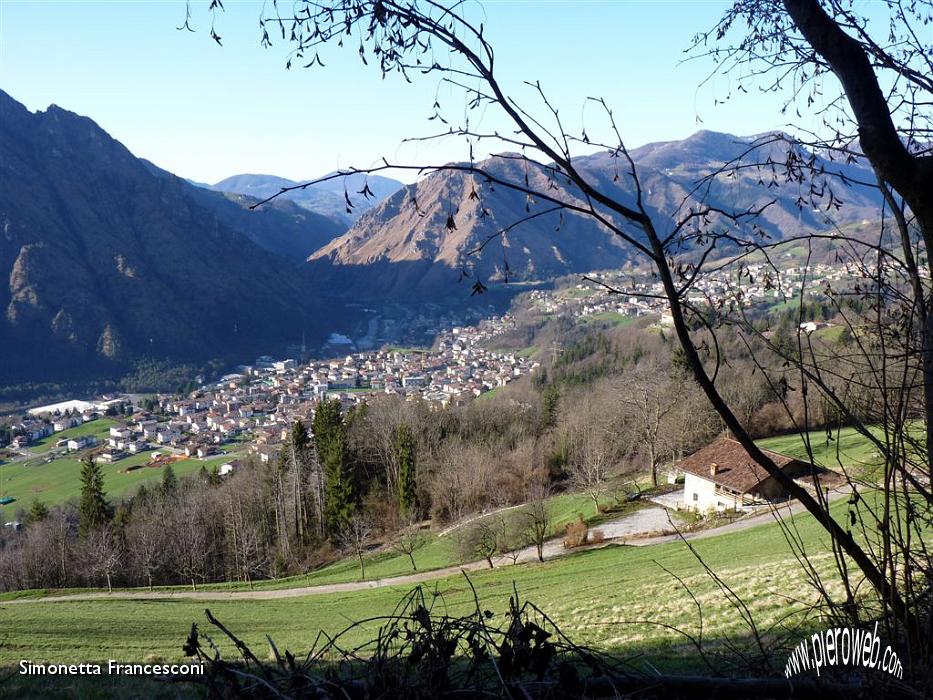 03 Veduta dei paesi sottostanti Parre, Ponte Nossa.JPG